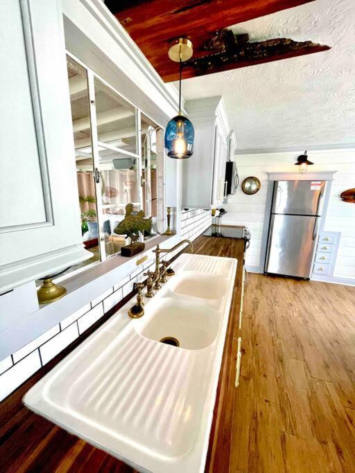 The Spotted Tail Villa Hackberry Ngoại thất bức ảnh